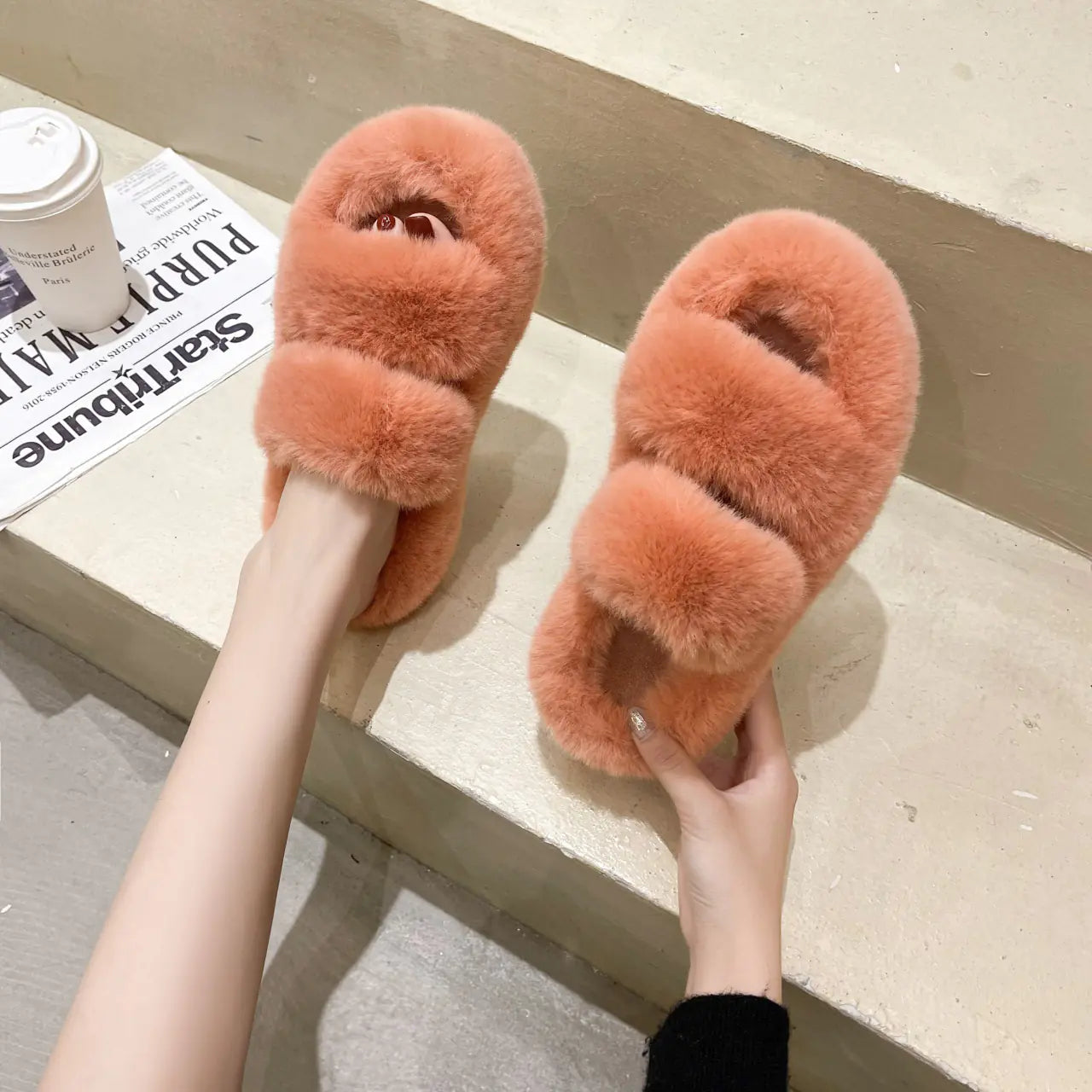 Fluffy Fuzzy Slippers for Unisex - Cozy Bedroom Shoes